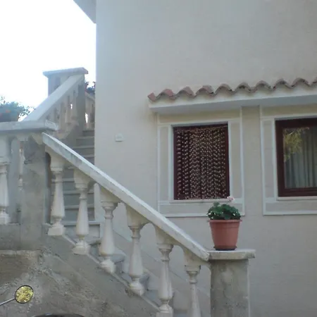 Apartament Pero
