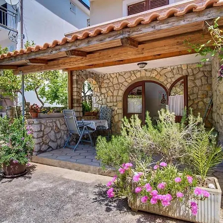 Apartment Pero